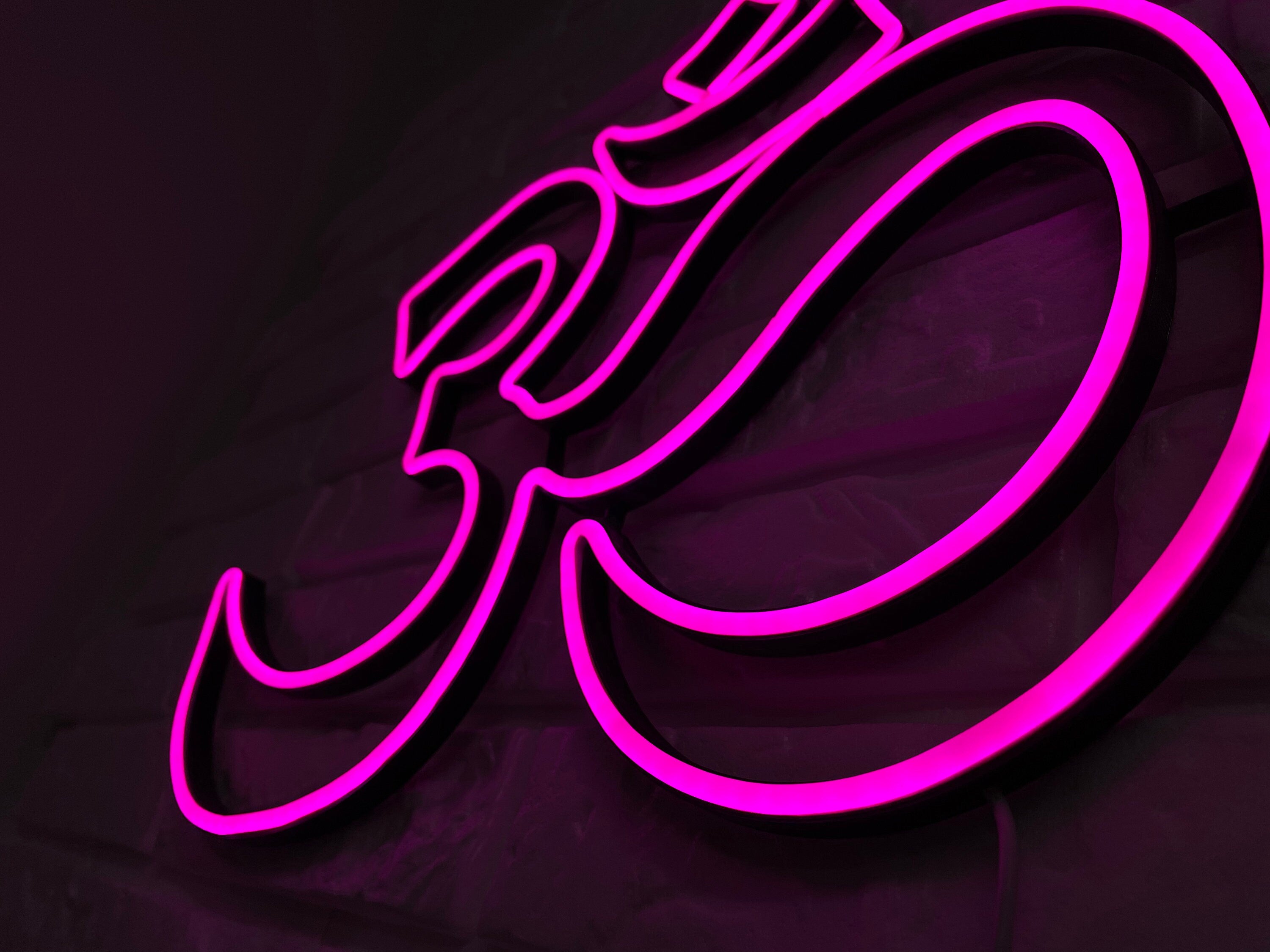 Om Symbol neon Aum Wall Decals Yoga Meditation Namaste Signs Buddha Wall Decor Decoration Home Art yoga Wall Art Neon Custom Desk light