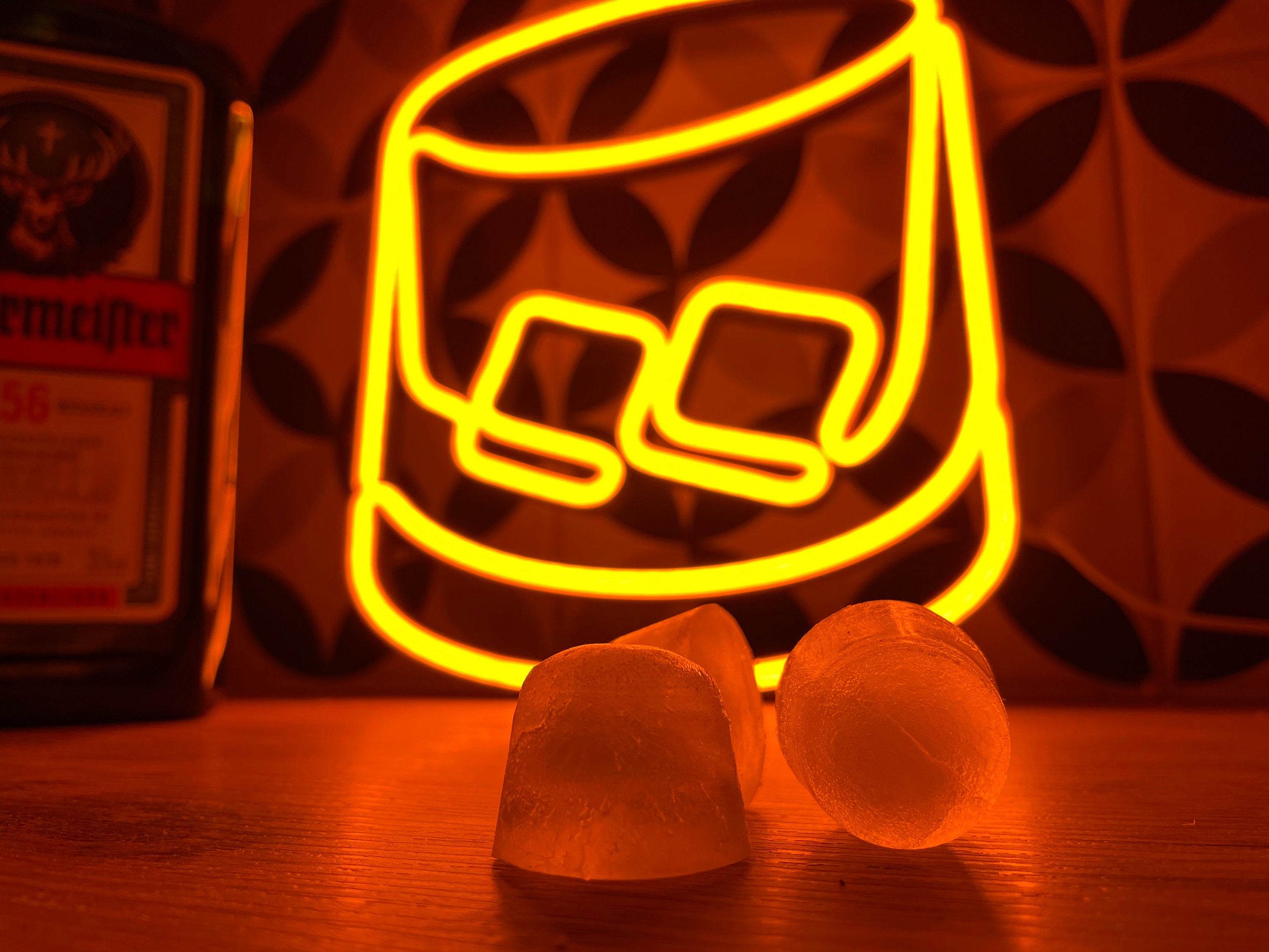 whisky lover art , whisky neon sign, whisky glass wall decor, neon light, whisky wall decor, neon bedroom Decor, neon sign wall art