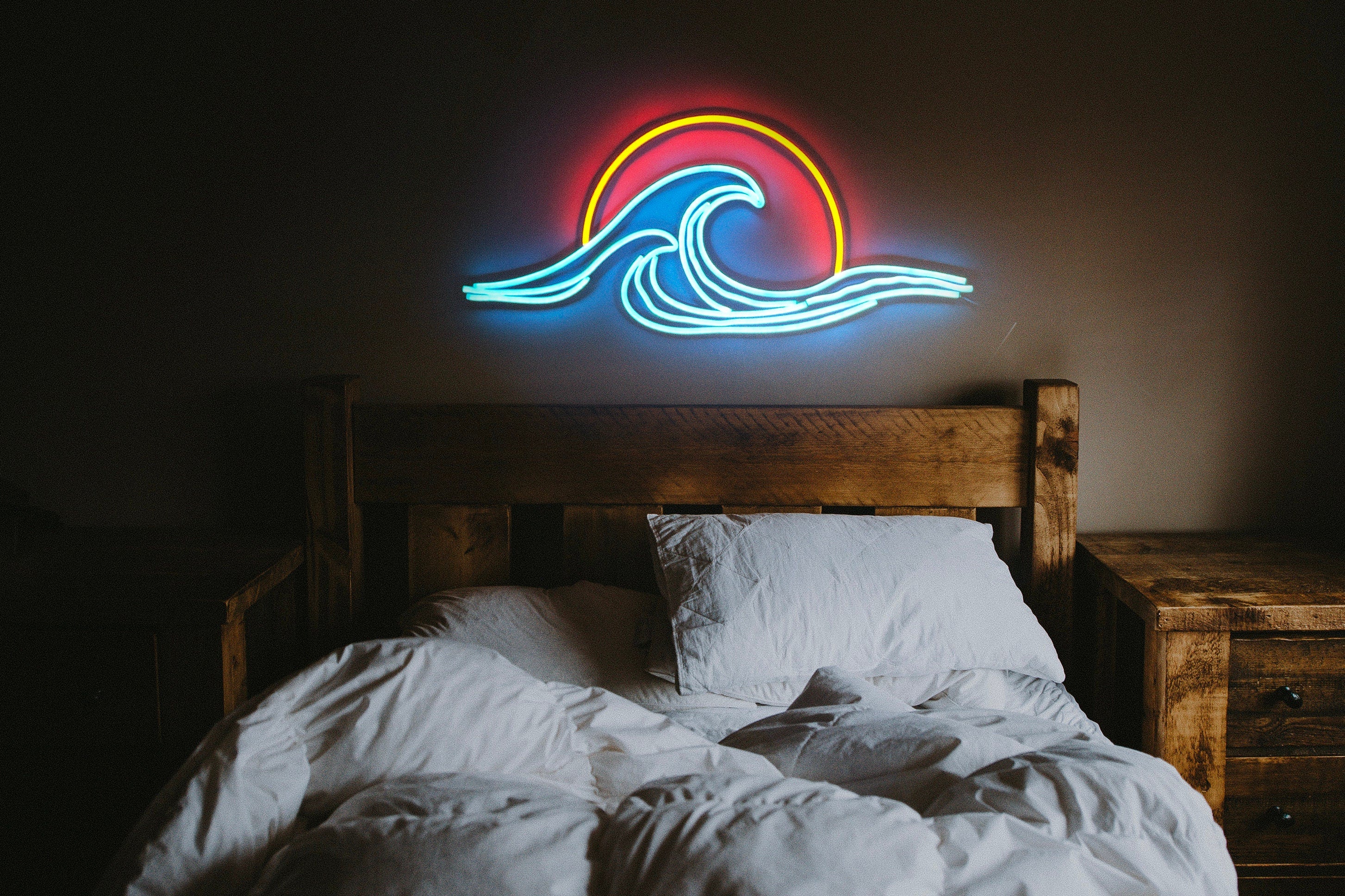 Wave Sunset Neon Wall Art - Ocean Neon Sign, LED Light Decor, Custom Neon Sign, Unique Gift for Him