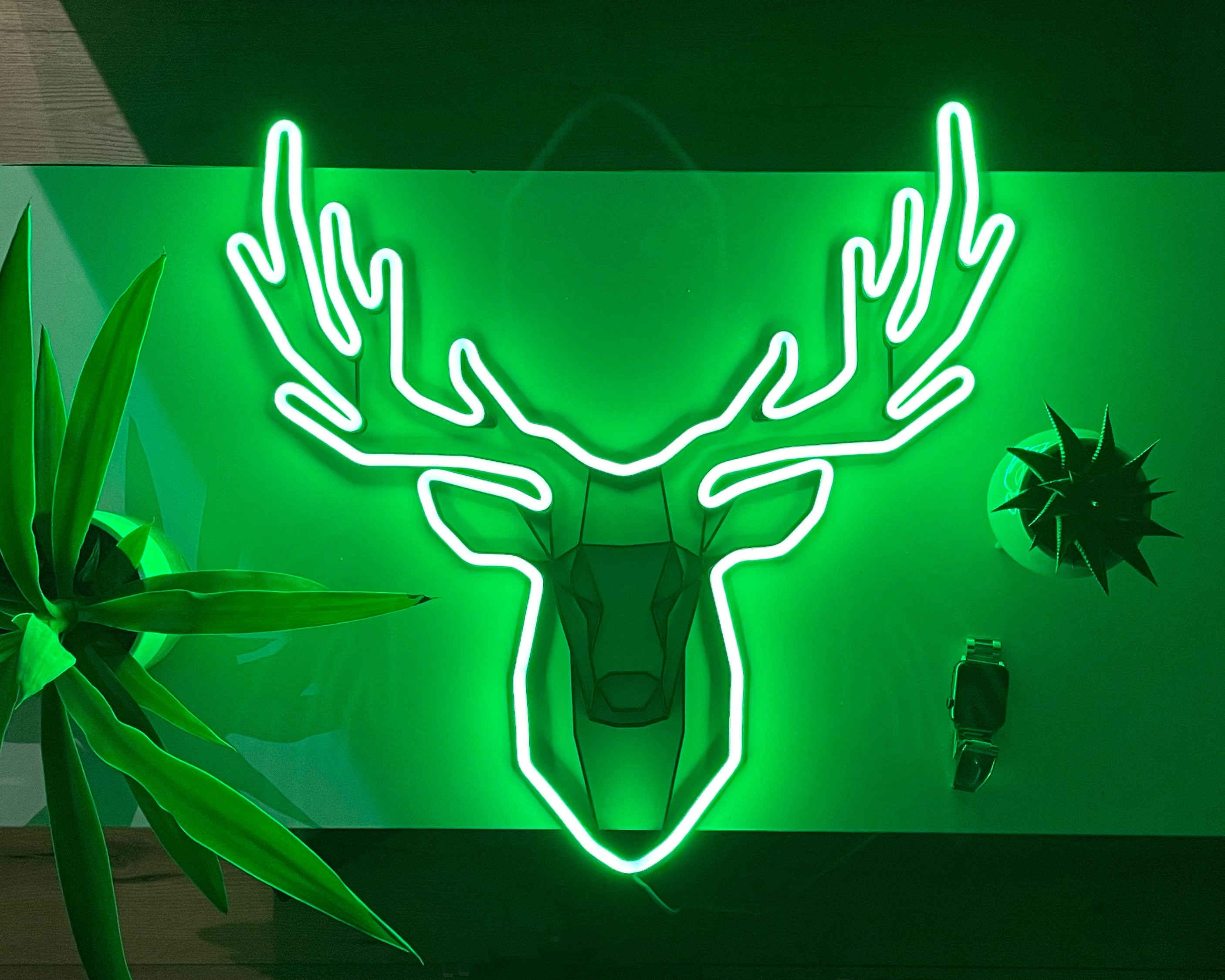 Deer head neon sign - Neonon