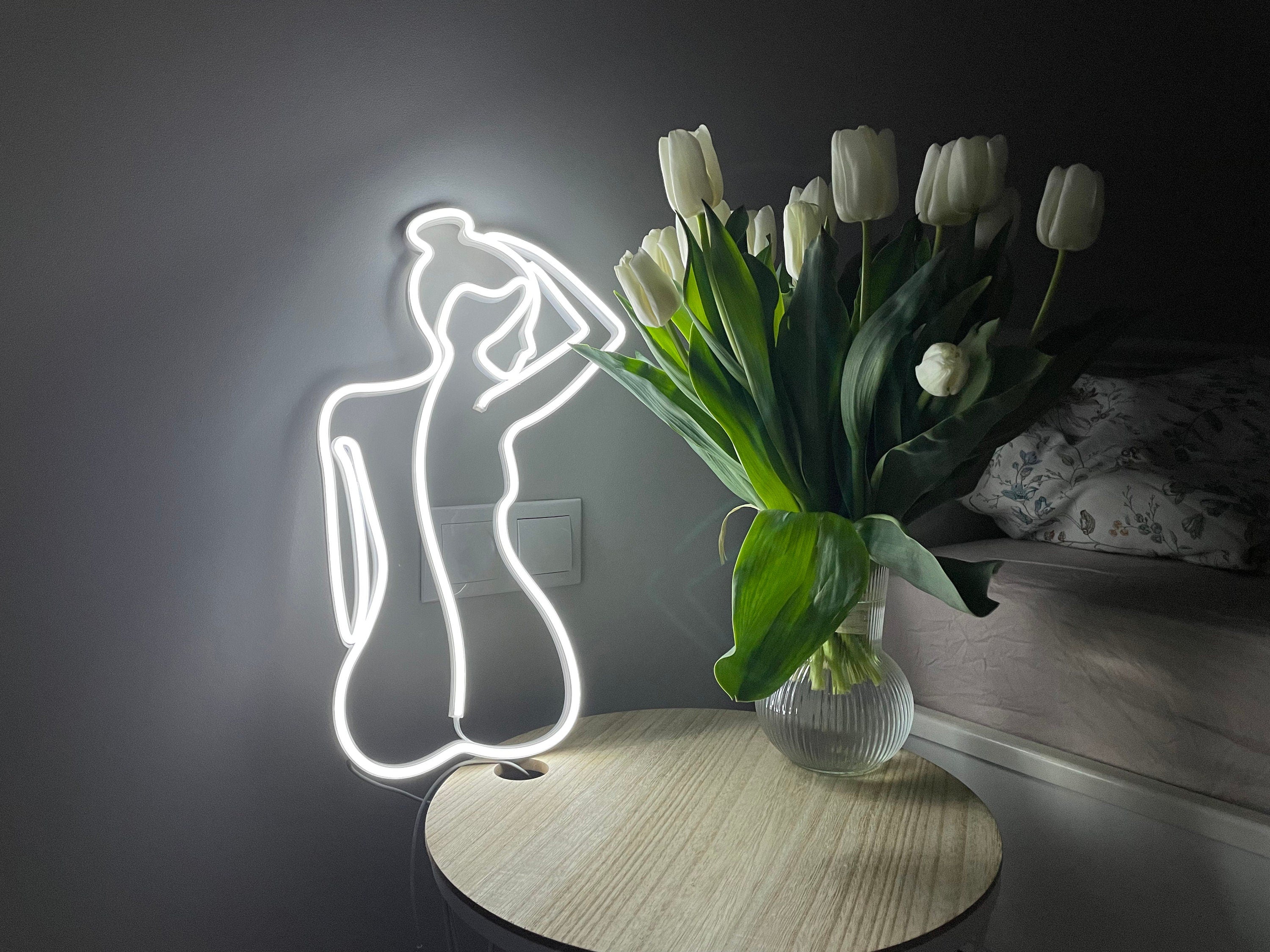 Girl body neon sign - Neonon