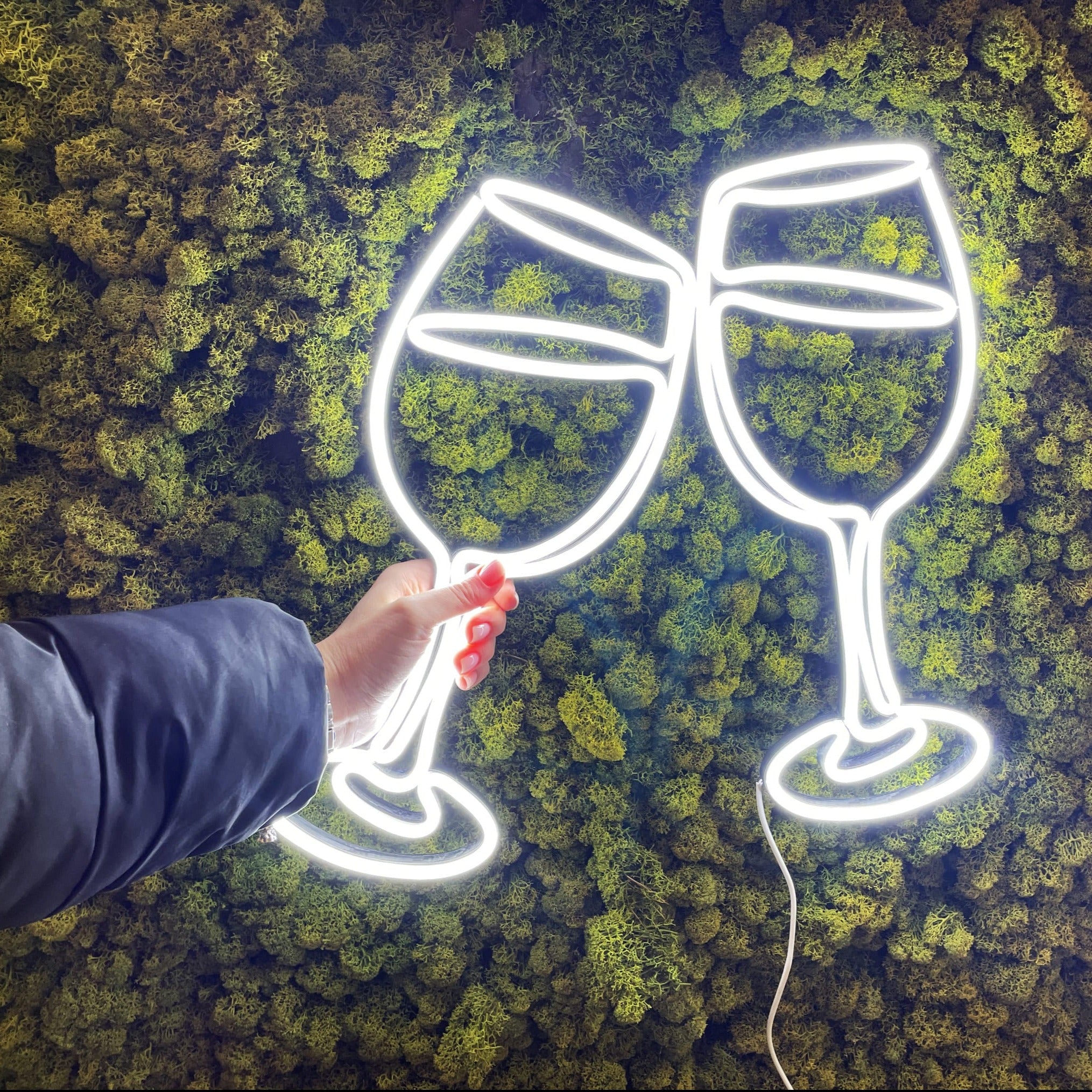 Wine Glasses neon sign - Neonon