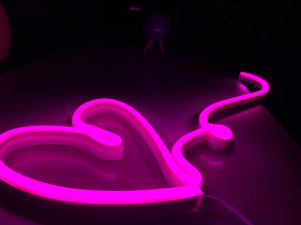 Heart Love Neon Sign - Neonon