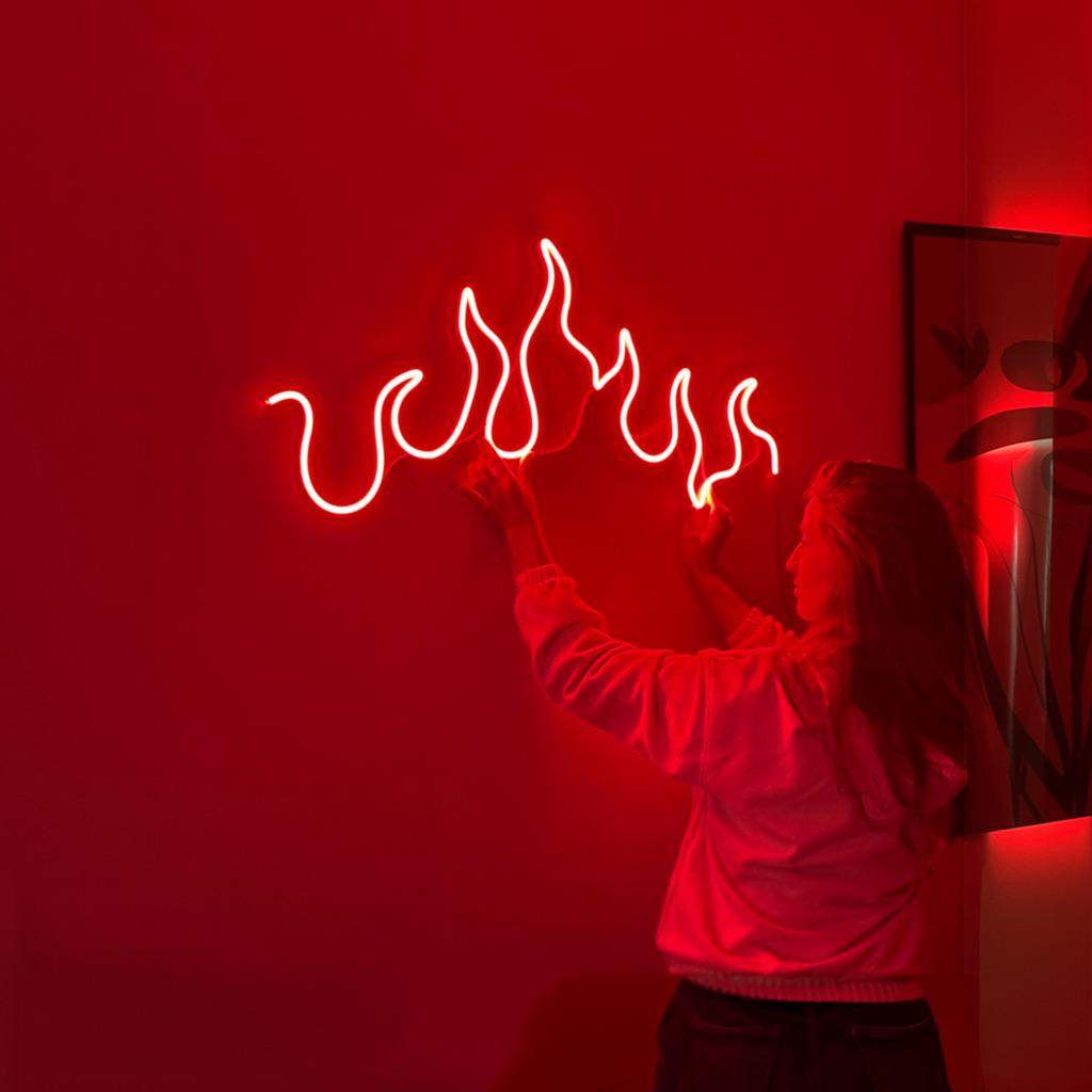 Fire Neon Sign – LED Neon Sign Wall Art – Neon Sign for Bedroom Decor – Fire LED Light – Unique Neon Sign Gift – Wall Decor Neon