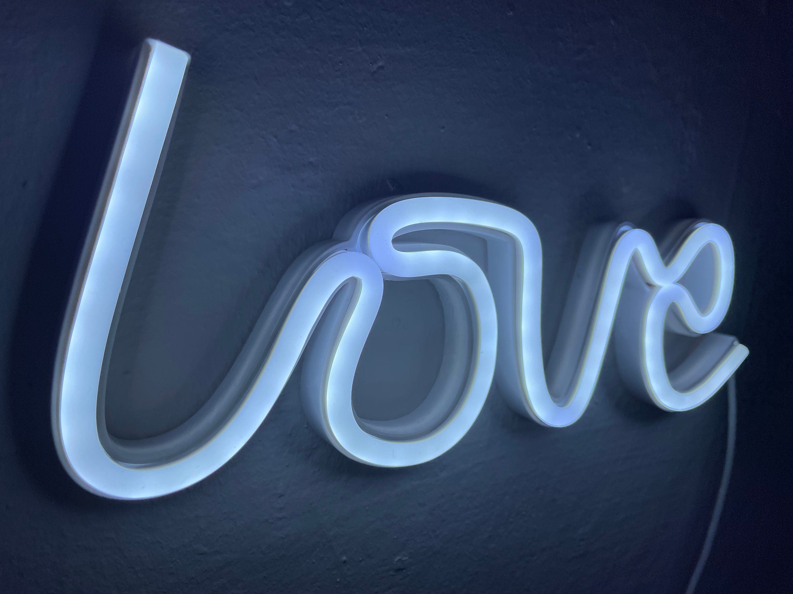 Love neon sign - Neonon