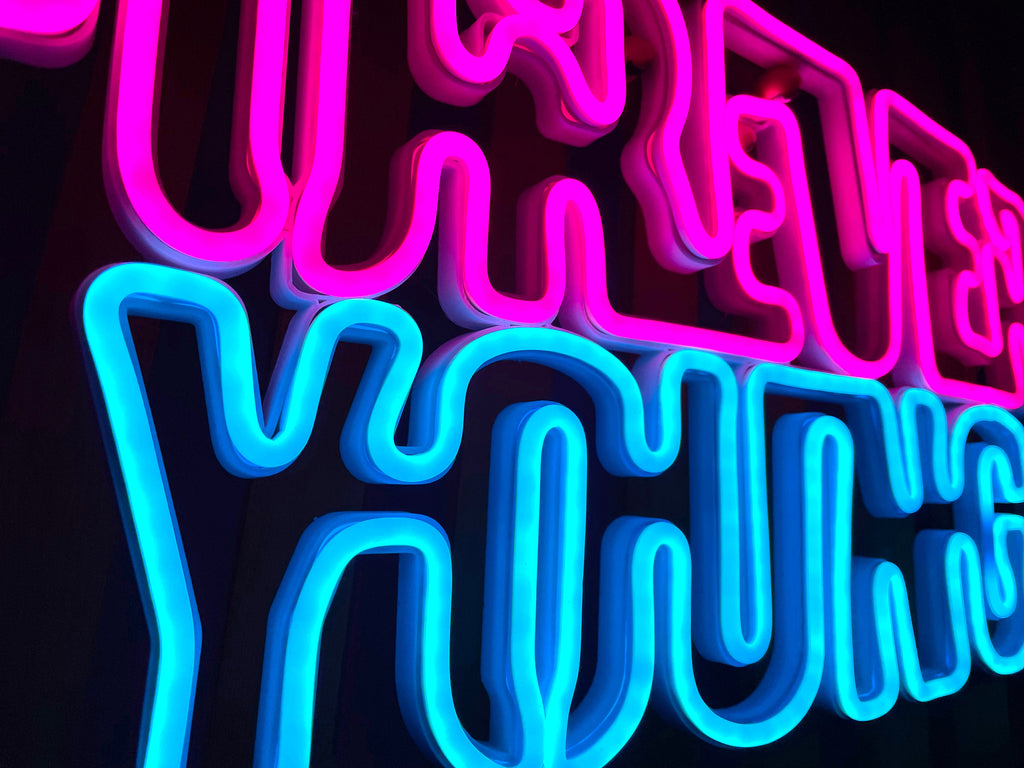 Forever young neon sign - Neonon