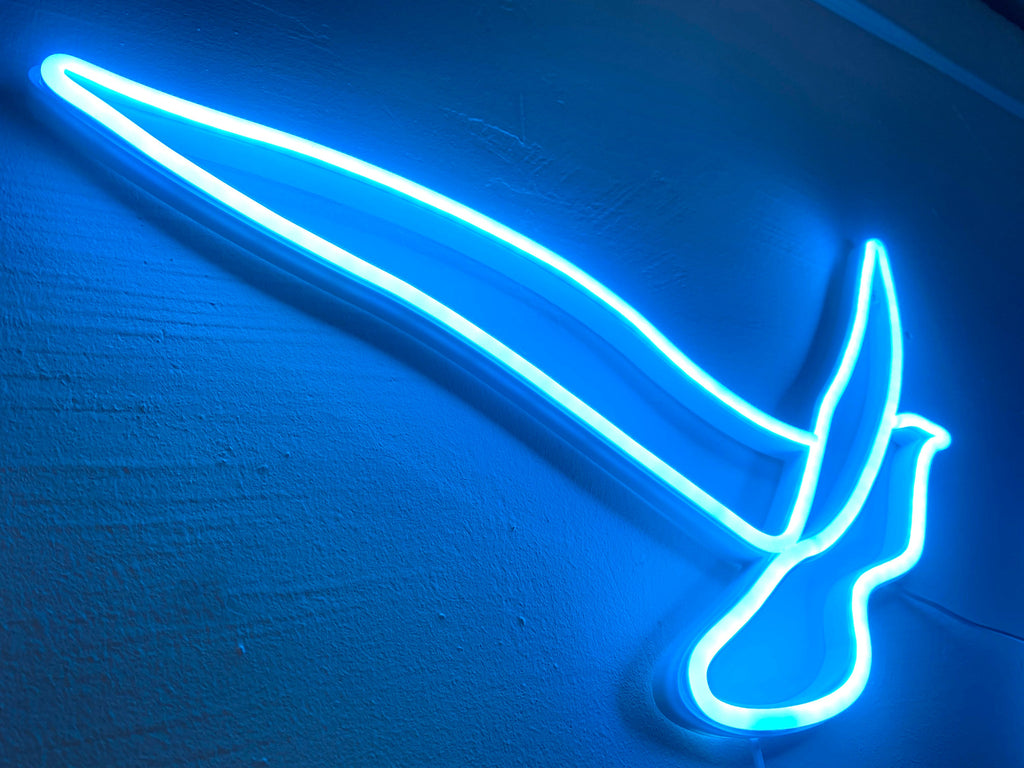 Couple flying bird neon sign - Neonon