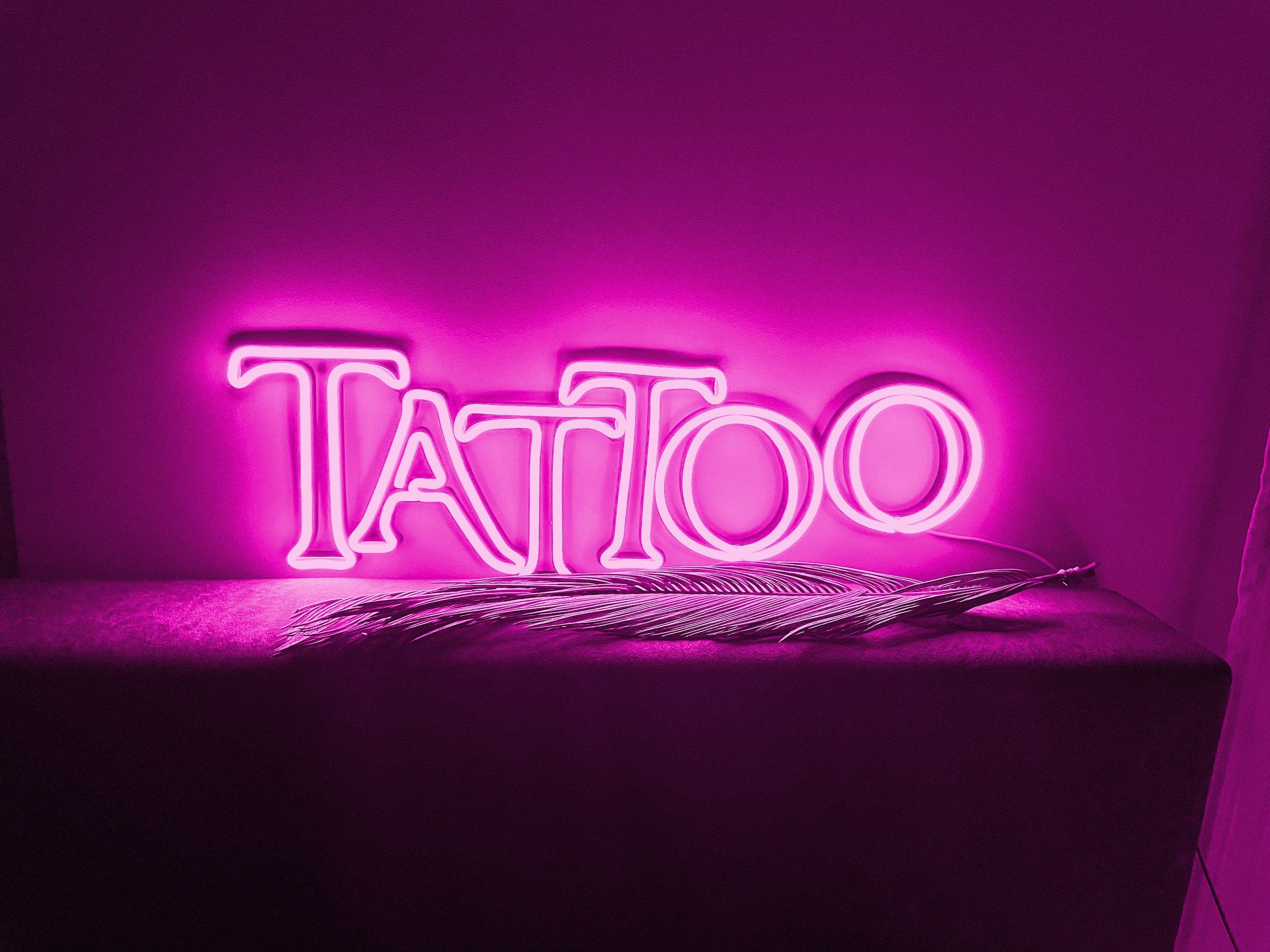 Tattoo neon sign - Neonon