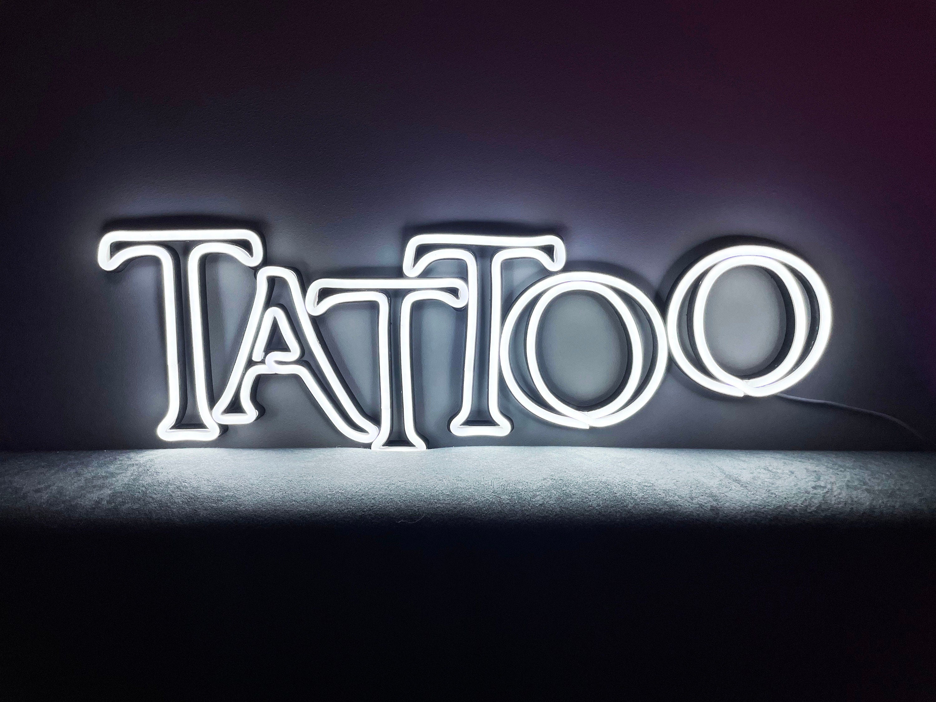 Tattoo neon sign - Neonon