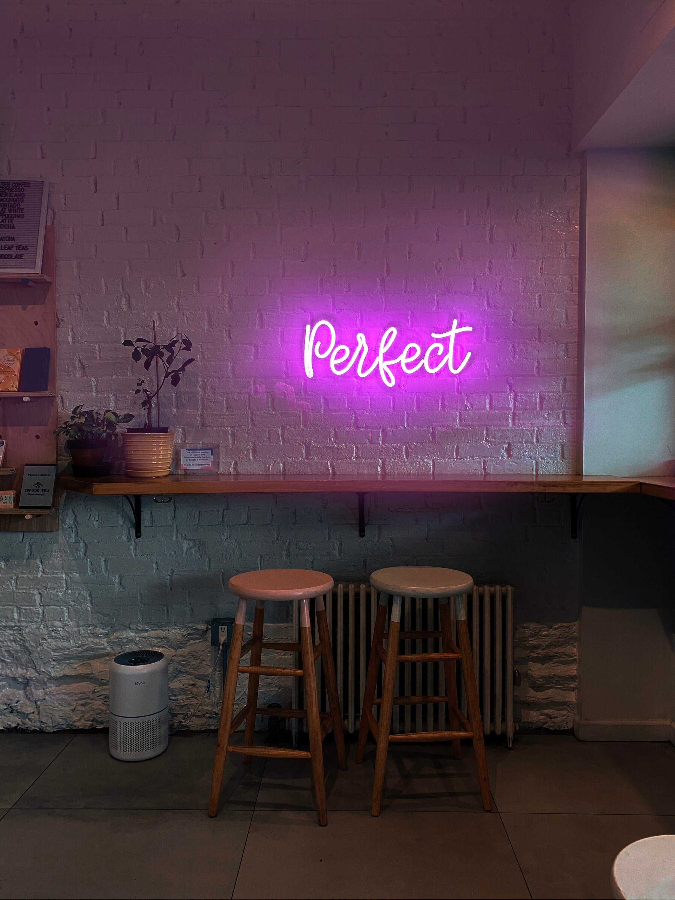 Perfect neon sign - Neonon