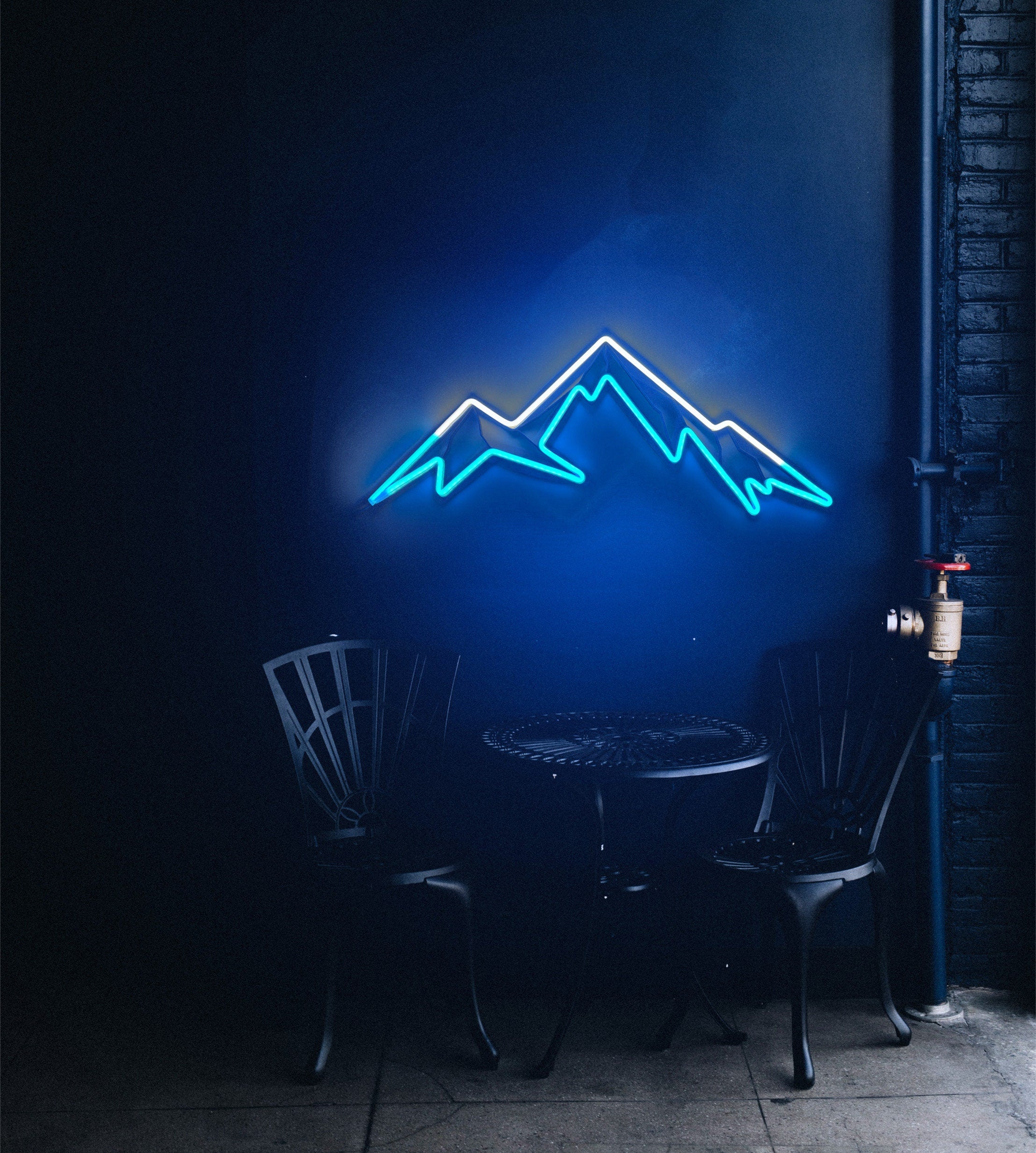 Mountain neon sign - Neonon